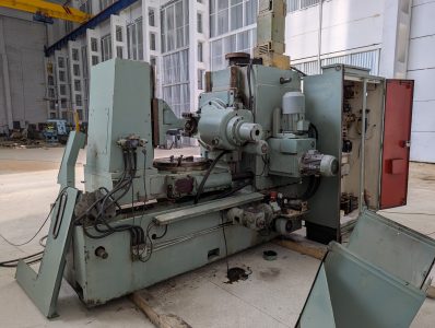 Зубофрезерный станок 53Д80Н