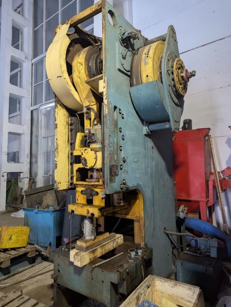 Пресс кривошипный КВ2132