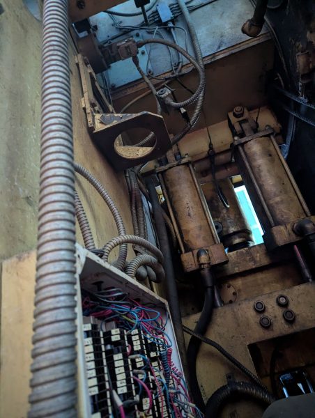 Пресс кривошипный КВ2132